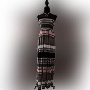 Meetu Magic Woman’s Beaded Neck Stripped Maxi Dress Size L